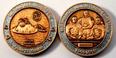 40 Years Man On The Moon -EARTH-  Antique Copper (XLE)