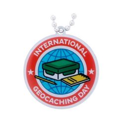 2016 International Geocaching Day - Travel Tag